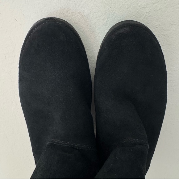 UGG Cory Black Sheepskin Winter Boots 5 1/2” Shaft Height Size 7 - Picture 11 of 16